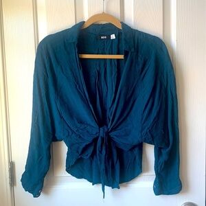 BDG cropped tie up front blouse top Small relaxed fit Blue Teal